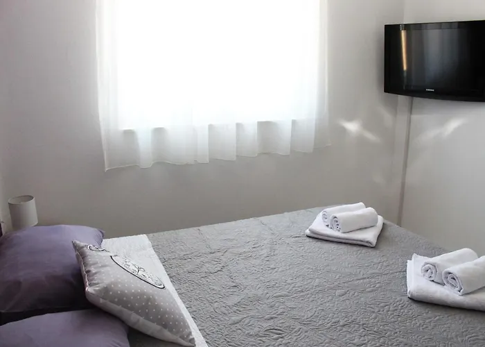 Apartman Oasis Brodarica