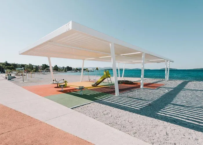 Oasis Apartman Brodarica